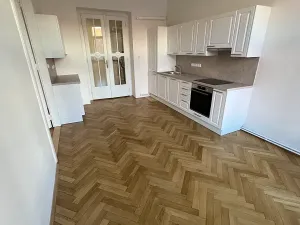 Prodej bytu 3+kk, Praha - Nové Město, Růžová, 80 m2