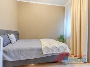 Prodej bytu 3+1, Slaný, Ouvalova, 94 m2