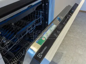 Pronájem bytu 2+kk, Praha - Bubeneč, Lotyšská, 63 m2