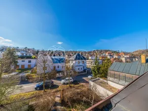 Pronájem bytu 3+1, Praha - Velká Chuchle, V úvoze, 80 m2