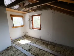 Prodej rodinného domu, Kestřany, 250 m2