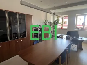 Pronájem kanceláře, Praha - Braník, Pod křížkem, 168 m2