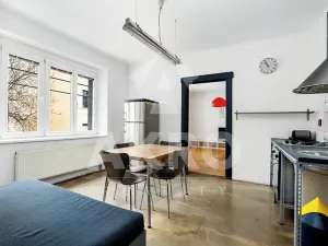 Pronájem bytu 1+1, Praha - Břevnov, Za Strahovem, 45 m2