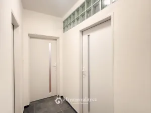 Pronájem bytu 1+kk, Znojmo, U Brány, 35 m2