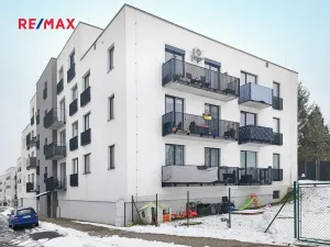 Pronájem bytu 1+kk, Plzeň, V Zahrádkách, 39 m2