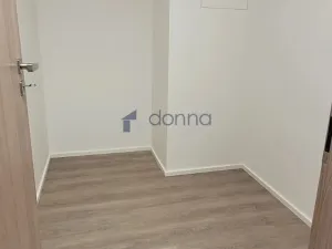 Pronájem bytu 2+kk, Praha, Poděbradská, 57 m2