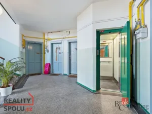 Prodej bytu 2+1, Praha - Libeň, V mezihoří, 74 m2