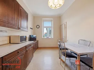 Prodej bytu 2+1, Praha - Libeň, V mezihoří, 74 m2