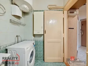 Prodej bytu 2+1, Praha - Libeň, V mezihoří, 74 m2