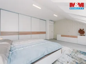 Pronájem bytu 2+kk, Pardubice - Zelené Předměstí, Na Hrádku, 68 m2