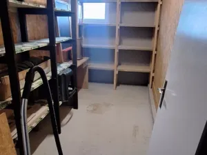 Prodej bytu 1+kk, Davle, Sídliště, 41 m2