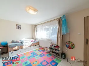 Prodej rodinného domu, Jimlín, 196 m2