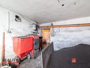 Prodej rodinného domu, Jimlín, 196 m2