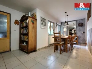 Prodej rodinného domu, Bouzov - Obectov, 200 m2