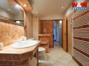 Prodej rodinného domu, Bouzov - Obectov, 200 m2