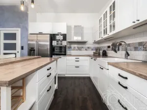 Pronájem bytu 4+kk, Čelákovice, náměstí 5. května, 114 m2