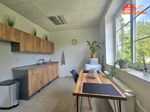 Pronájem obchodního prostoru, Nové Město nad Metují, Komenského, 72 m2