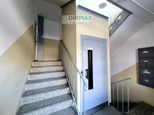 Pronájem bytu 4+1, Plzeň, Kralovická, 83 m2