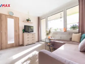 Prodej bytu 3+1, Příbram - Příbram III, Ryneček, 75 m2