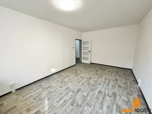 Pronájem bytu 2+1, Ústí nad Labem, Tolstého, 66 m2