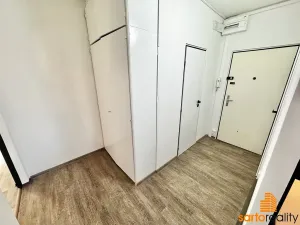 Pronájem bytu 2+1, Ústí nad Labem, Tolstého, 66 m2