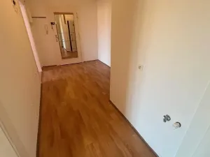 Pronájem bytu 3+kk, Praha - Strašnice, Věšínova, 75 m2