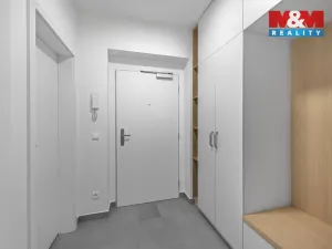 Pronájem bytu 1+kk, Hradec Králové - Nový Hradec Králové, Antonína Petrofa, 32 m2