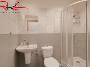 Pronájem kanceláře, Roudnice nad Labem, Husovo náměstí, 101 m2