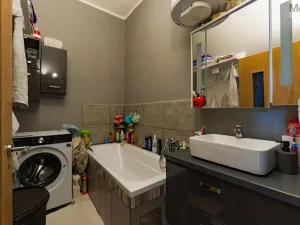 Prodej vícegeneračního domu, Luby, Chebská, 445 m2