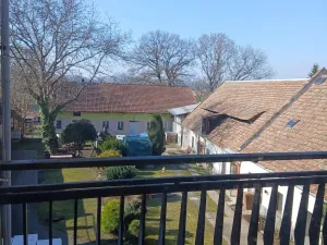 Prodej vícegeneračního domu, Kostelec nad Labem, nám. Komenského, 369 m2