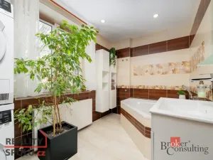 Prodej bytu 4+kk, Liberec - Liberec V-Kristiánov, Stavbařů, 101 m2