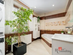 Prodej bytu 4+kk, Liberec - Liberec V-Kristiánov, Stavbařů, 98 m2