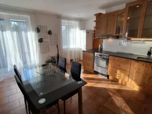 Pronájem bytu 2+1, Praha - Suchdol, Na mírách, 95 m2