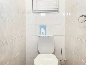 Pronájem bytu 2+kk, Praha, Rajmonova, 43 m2