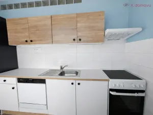 Pronájem bytu 2+1, Zlín - Malenovice, Chelčického, 54 m2