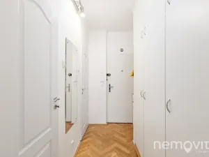 Prodej bytu 1+kk, Praha - Braník, Jeremenkova, 28 m2