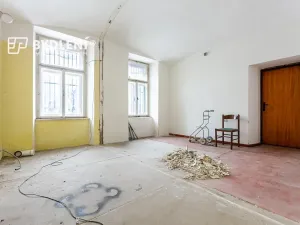 Prodej výrobních prostor, Malé Březno, 670 m2