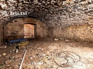 Prodej výrobních prostor, Malé Březno, 670 m2