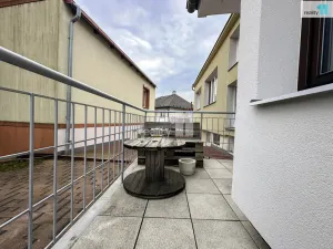 Pronájem bytu 2+1, Holešov, Nerudova, 55 m2