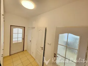 Pronájem bytu 2+1, Praha - Malešice, Plaňanská, 53 m2