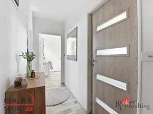 Prodej bytu 3+kk, Sezemice, Nerudova, 65 m2