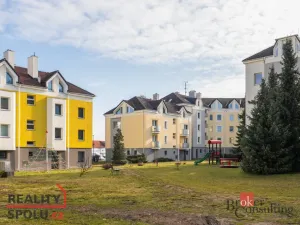 Prodej bytu 3+kk, Sezemice, Nerudova, 65 m2