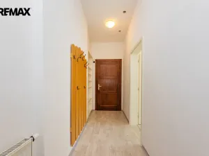 Pronájem bytu 3+kk, Praha - Záběhlice, U mlýna, 76 m2
