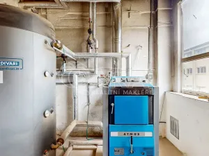 Prodej skladu, Luby, 1300 m2