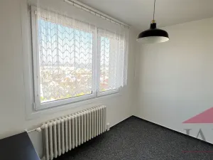 Pronájem bytu 3+1, Plzeň - Doubravka, Na Dlouhých, 61 m2