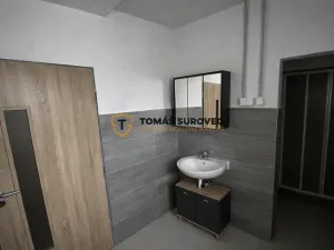 Pronájem kanceláře, Valašské Klobouky, Nádražní, 64 m2