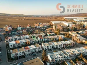 Prodej rodinného domu, Hustopeče, U Větrolamu, 300 m2