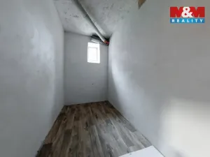 Prodej bytu 1+kk, Kynšperk nad Ohří, Zámecká, 34 m2