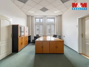 Prodej obchodního prostoru, Ostrava - Kunčičky, Škrobálkova, 700 m2