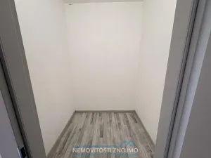 Pronájem bytu 2+1, Znojmo, Dukelských bojovníků, 60 m2